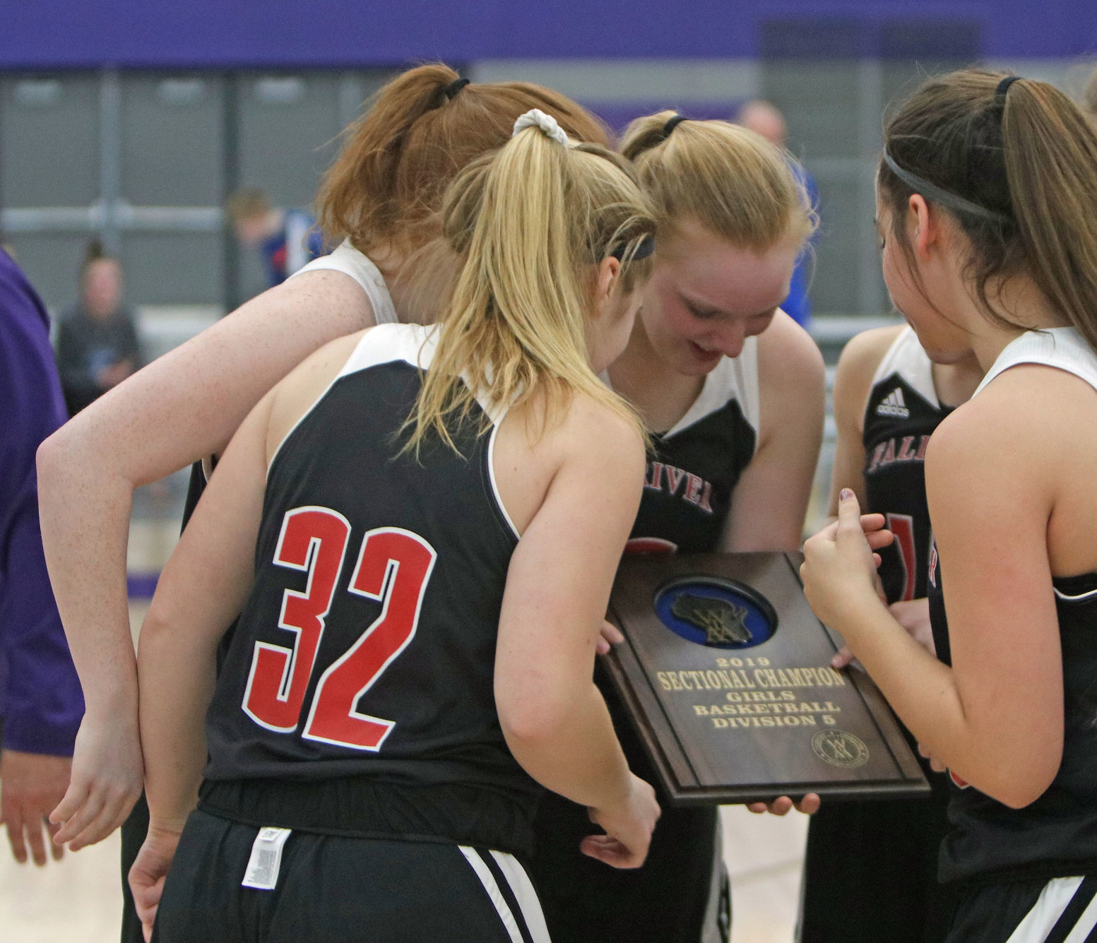 Rebecca Tramburg, Areena Schultz, Sam Leisemann, Karlee Van Gysel, Paige Servidone